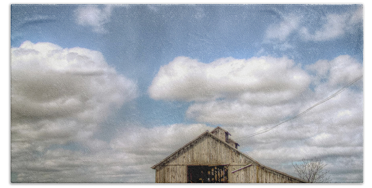 Barns Beach Towel featuring the photograph Grant County, Barn by Al Griffin