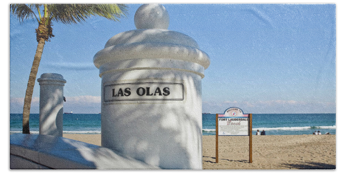 Estock Beach Towel featuring the digital art Las Olas Beach In Ft Lauderdale Florida by Bravo