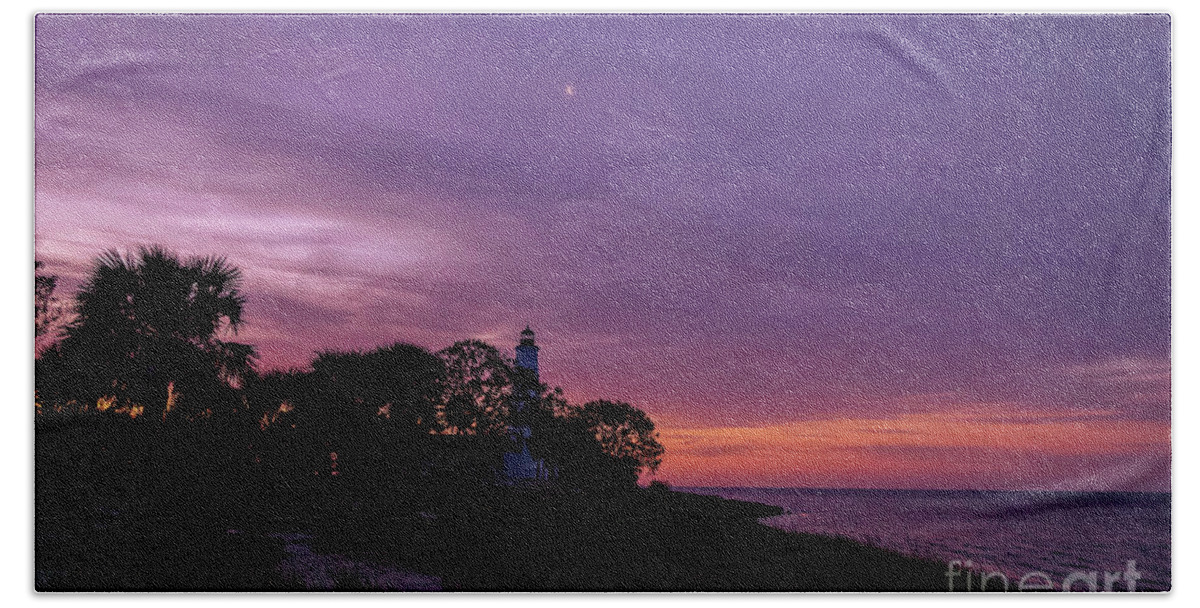 Sunrises Beach Towel featuring the photograph Lighthouse Dawn by DB Hayes