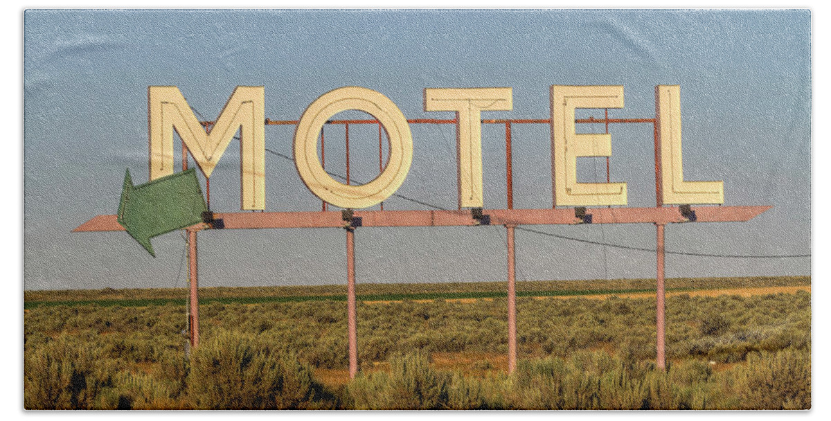 Motel Sign Beach Towel featuring the photograph Motel Nowhere by Mark Kiver