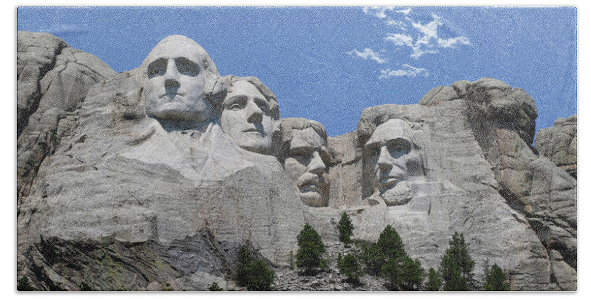 Mount Rushmore Beach Sheet featuring the photograph Mount Rushmore by Gary Gunderson