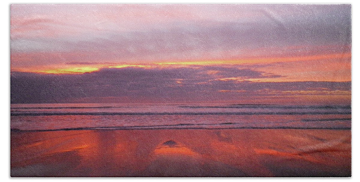 Pink Beach Towel featuring the photograph Purple And Rose Gold Sunset Sandymouth Cornwall by Richard Brookes