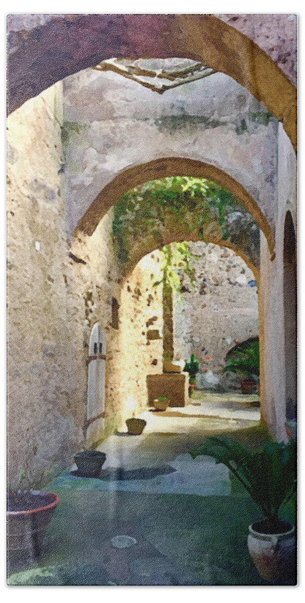 Arches Beach Towel featuring the photograph Ravello Arches by Tom Johnson
