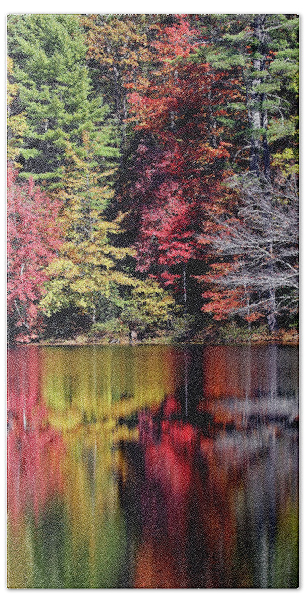 North Carolina Beach Towel featuring the photograph Reflections On Fairfield Lake by Jennifer Robin