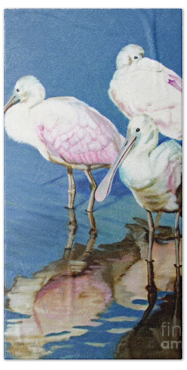 Roseate Spoonbill Beach Towel featuring the painting Roseate Spoonbill Trio by Jimmie Bartlett