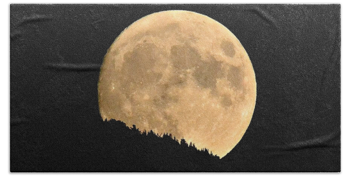 Moon Beach Towel featuring the photograph September Moonrise by Dorrene BrownButterfield