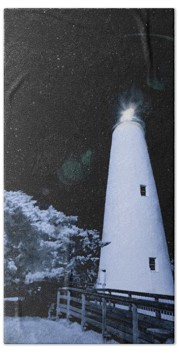 Infrared Beach Sheet featuring the photograph Star Light by Paula OMalley