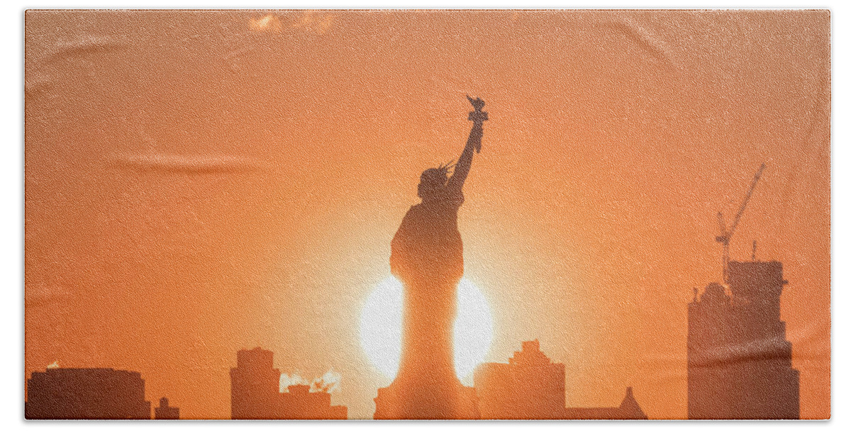 Statue Of Liberty Beach Towel featuring the photograph Statue of Liberty Sunrise by Zawhaus Photography