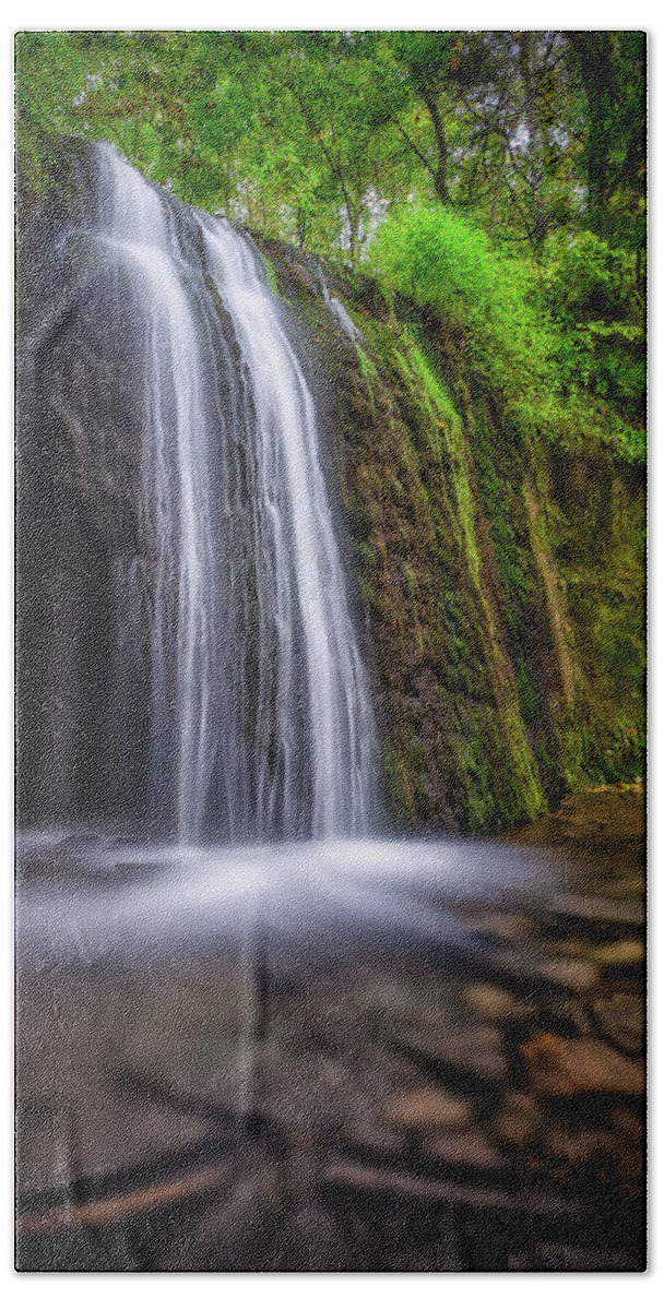 Waterfall Beach Towel featuring the photograph Stephens Falls by Brad Bellisle