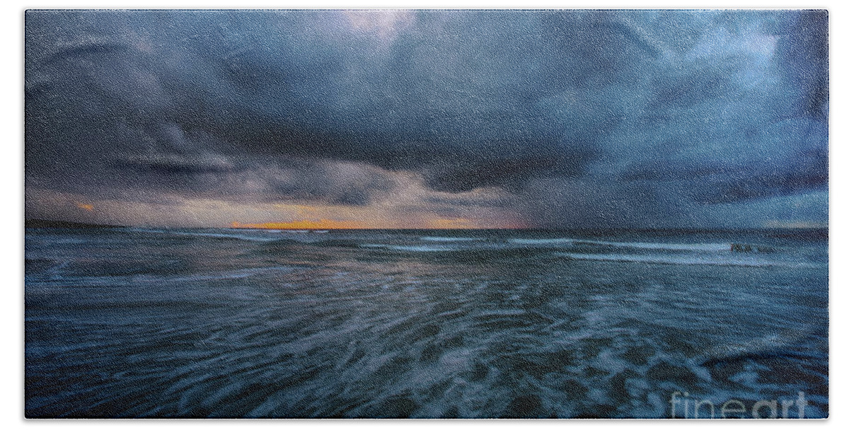 Stormy Beach Sheet featuring the photograph Stormy Morning by David Smith