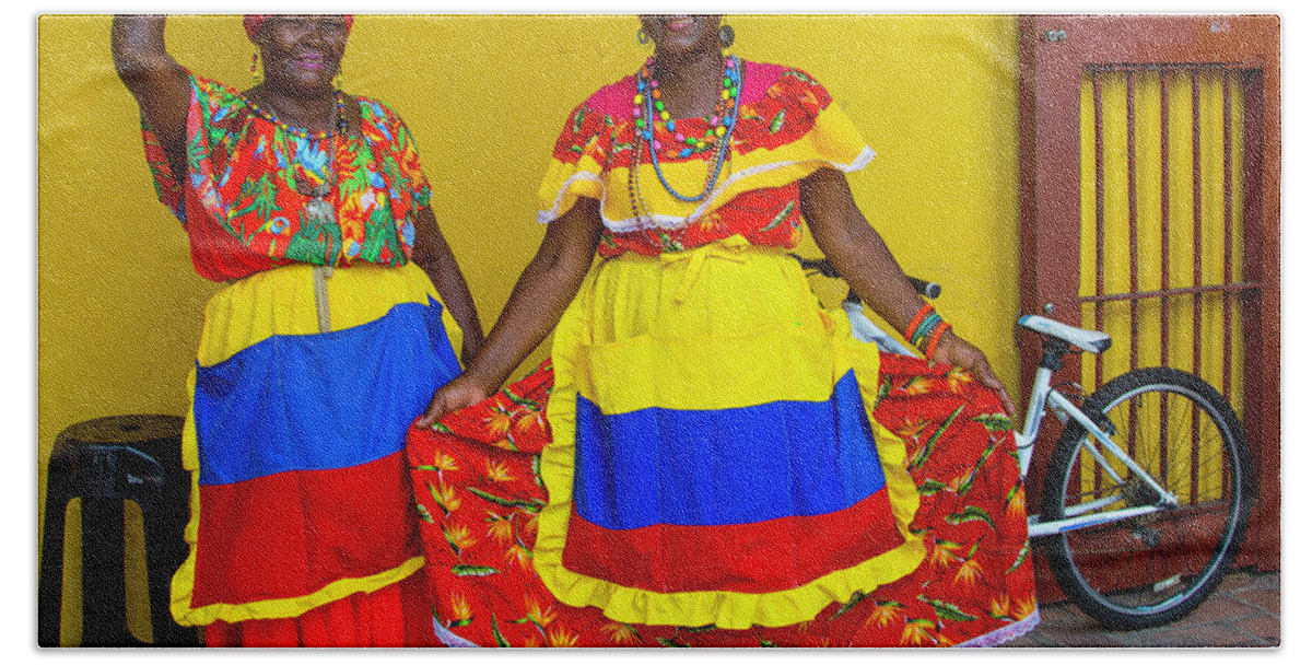 Palenqueras Beach Towel featuring the photograph The Palenqueras of Cartagena by Pheasant Run Gallery