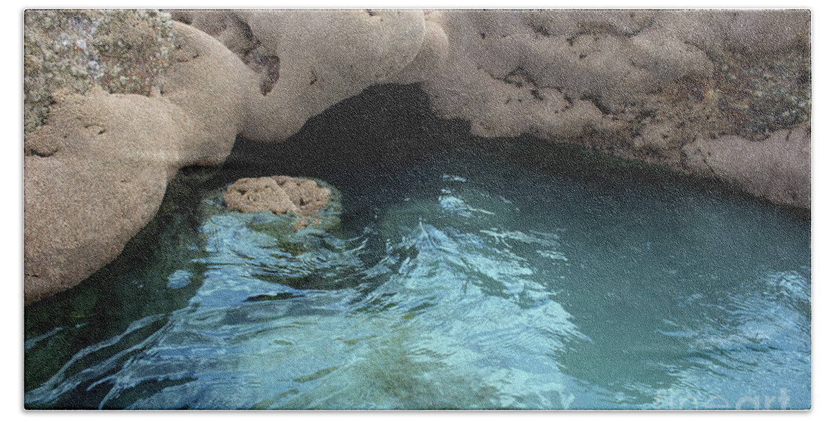 Megan Dirsa-dubois Beach Towel featuring the photograph Tidal Pool 2 by Megan Dirsa-DuBois