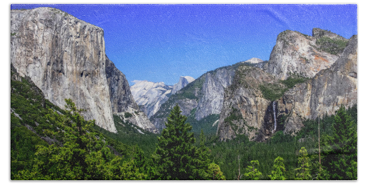 California Beach Towel featuring the photograph Tunnel View of Yosemite 2 by Dawn Richards