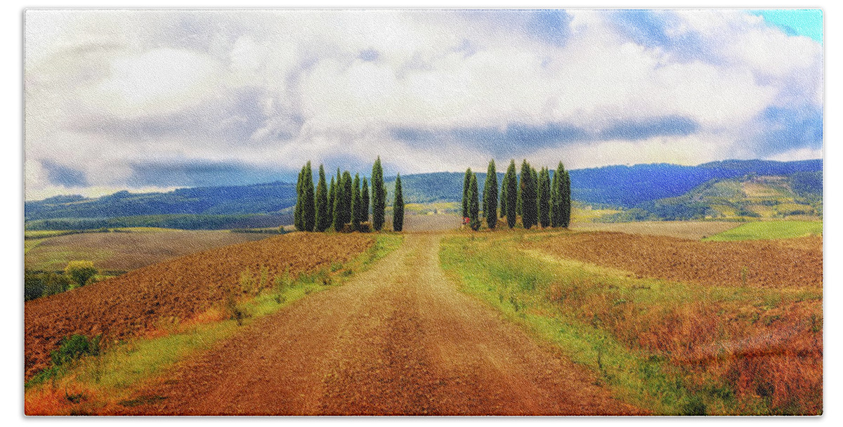 Tuscany Beach Towel featuring the photograph Tuscan Road by Lev Kaytsner
