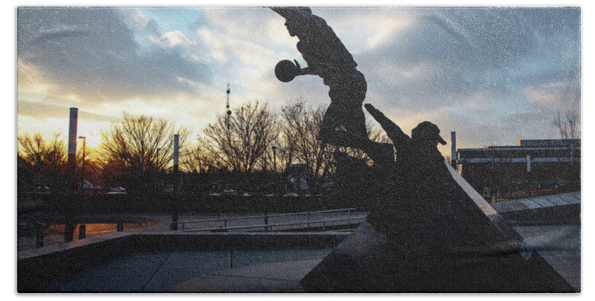 Msu Spartans Beach Towel featuring the photograph Earvin Magic Johnson statue at sunset at Michigan State University #1 by Eldon McGraw