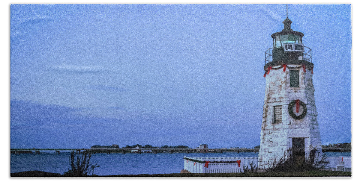 Goat Island Lighthouse Dressed For The Holidays Beach Towel featuring the photograph Goat Island Lighthouse dressed for the Holidays #3 by Christina McGoran