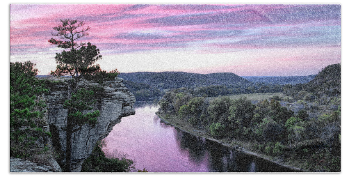 Calico Rock Beach Towel featuring the photograph Little Hawksbill Crag - Rock City Bluff - Calico Rock on the White River - Calico Rock, Arkansas #1 by William Rainey