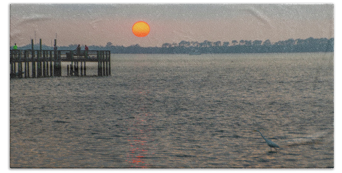 https://render.fineartamerica.com/images/rendered/default/flat/beach-towel/images/artworkimages/medium/3/1-sunrise-on-tampa-bay-bill-cannon.jpg?&targetx=0&targety=-77&imagewidth=952&imageheight=630&modelwidth=952&modelheight=476&backgroundcolor=2F3E43&orientation=1&producttype=beachtowel-32-64