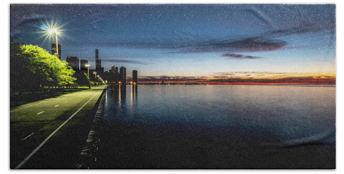 Dawn Beach Towel featuring the photograph Chicago's lakefront at dawn #2 by Sven Brogren