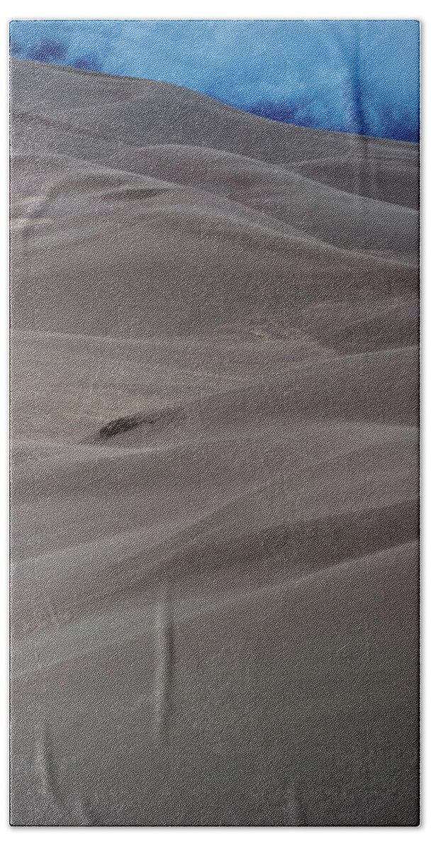 Co Beach Towel featuring the photograph Sand Dunes #10 by Doug Wittrock