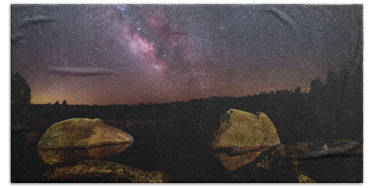 Lake Beach Towel featuring the photograph Antelope Lake Nightscape by Mike Lee