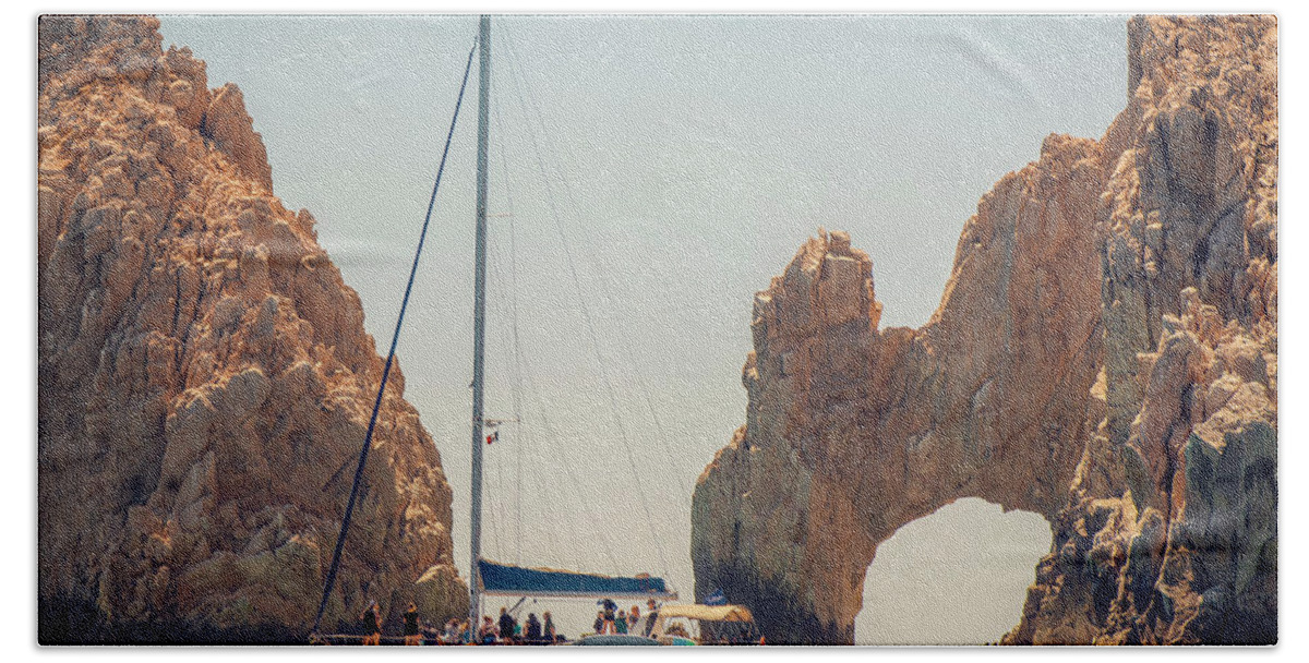 Arch Of Cabo San Lucas Beach Towel featuring the photograph Arch of Cabo San Lucas by Ray Devlin