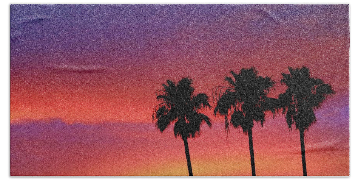 Florida Beach Towel featuring the photograph Parking Lot Sunset by Robert Wilder Jr