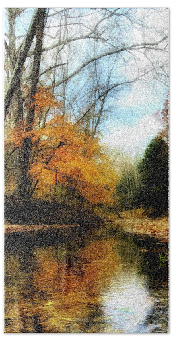 Creek Beach Towel featuring the photograph Autumn Creek by Linda Shannon Morgan