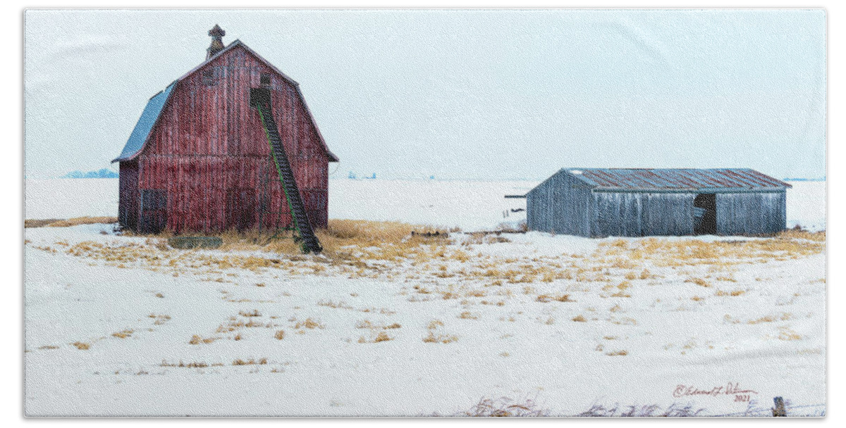 Barns Beach Towel featuring the photograph Barn And Elevator by Ed Peterson