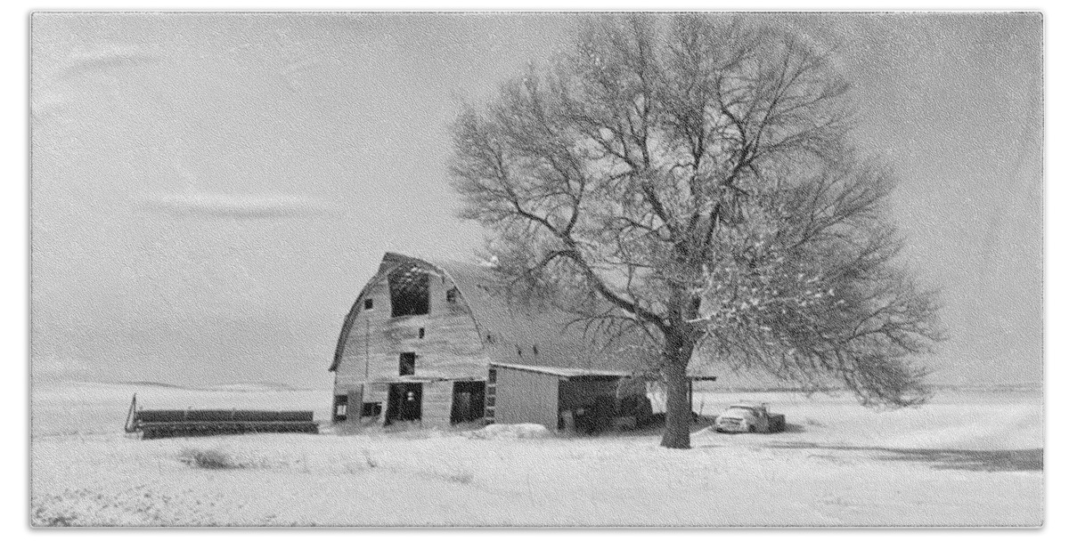 Black And White Beach Towel featuring the photograph Winter on the Farm BW by Jerry Abbott