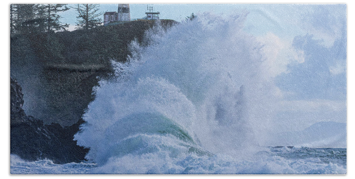 Cape Beach Towel featuring the photograph Big Waves at Cape Disappointment by Patrick Campbell