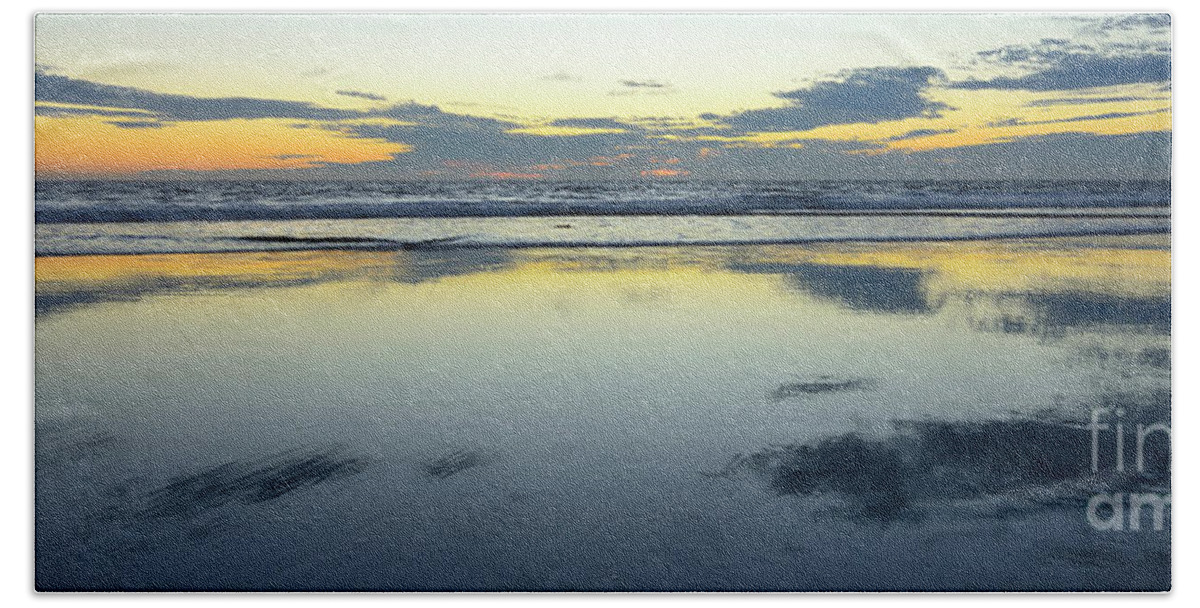 Panoramic Beach Towel featuring the photograph Cardiff Sunset by John F Tsumas
