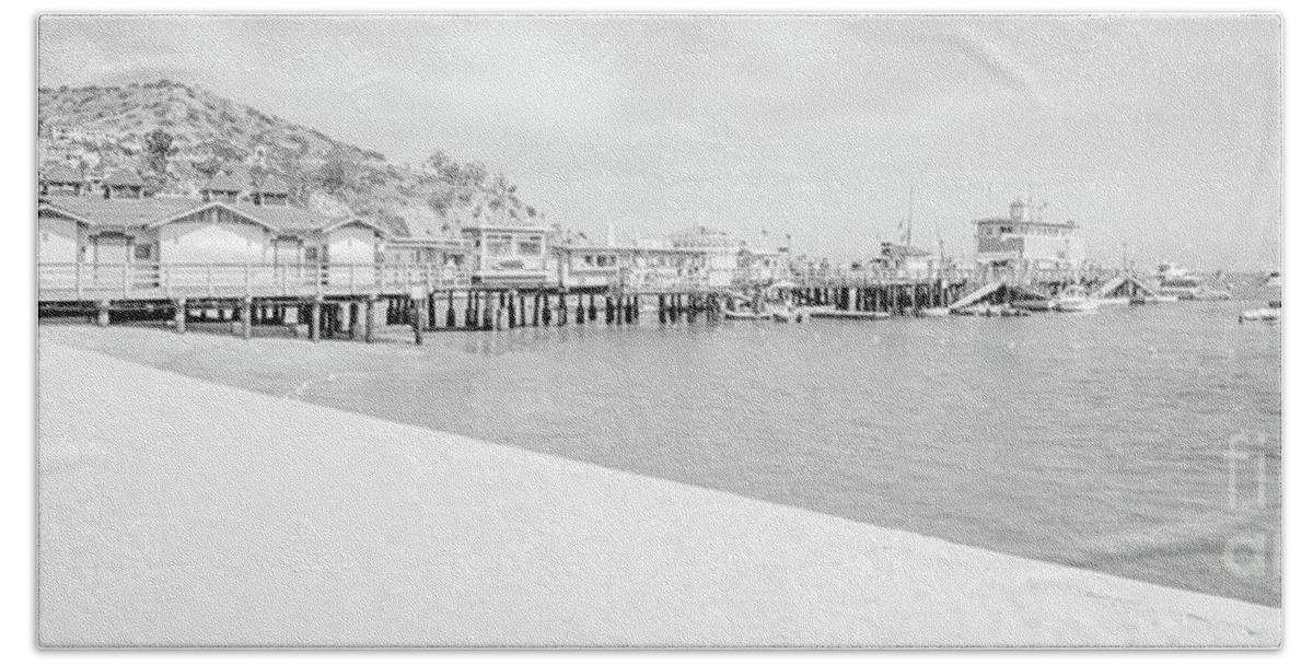 2017 Beach Towel featuring the photograph Catalina Island Beach Black and White Panorama Photo by Paul Velgos