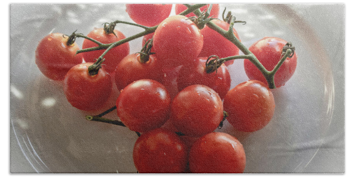Cherry Tomatoes Beach Towel featuring the photograph Cherry Tomatoes by Alison Frank