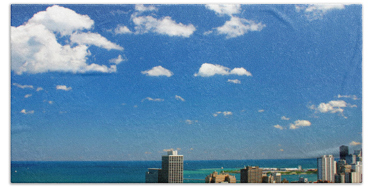 Chicago Skyline Beach Towel featuring the photograph Chicago Skyline Big Sky Lake by Patrick Malon