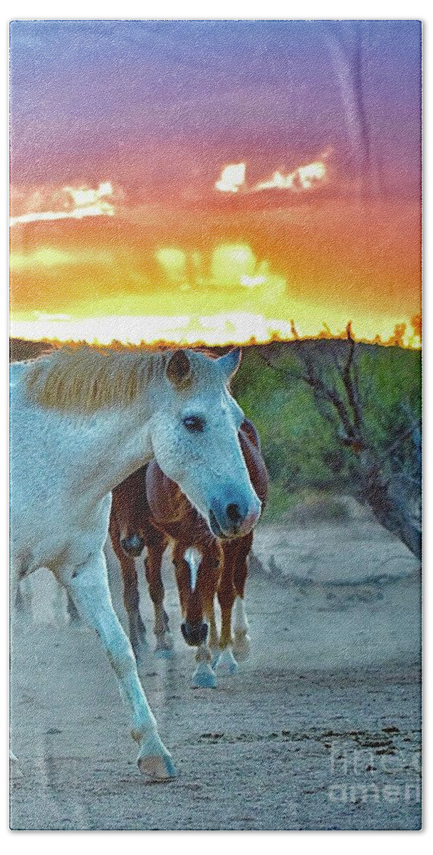Salt River Wild Horses Beach Towel featuring the digital art Desert Sunset by Tammy Keyes