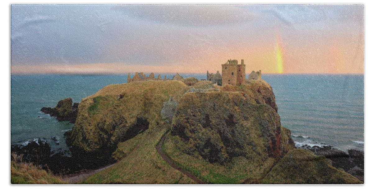Dunnottar Castle Beach Sheet featuring the photograph Dunnottar Castle Sunset Rainbow by Grant Glendinning