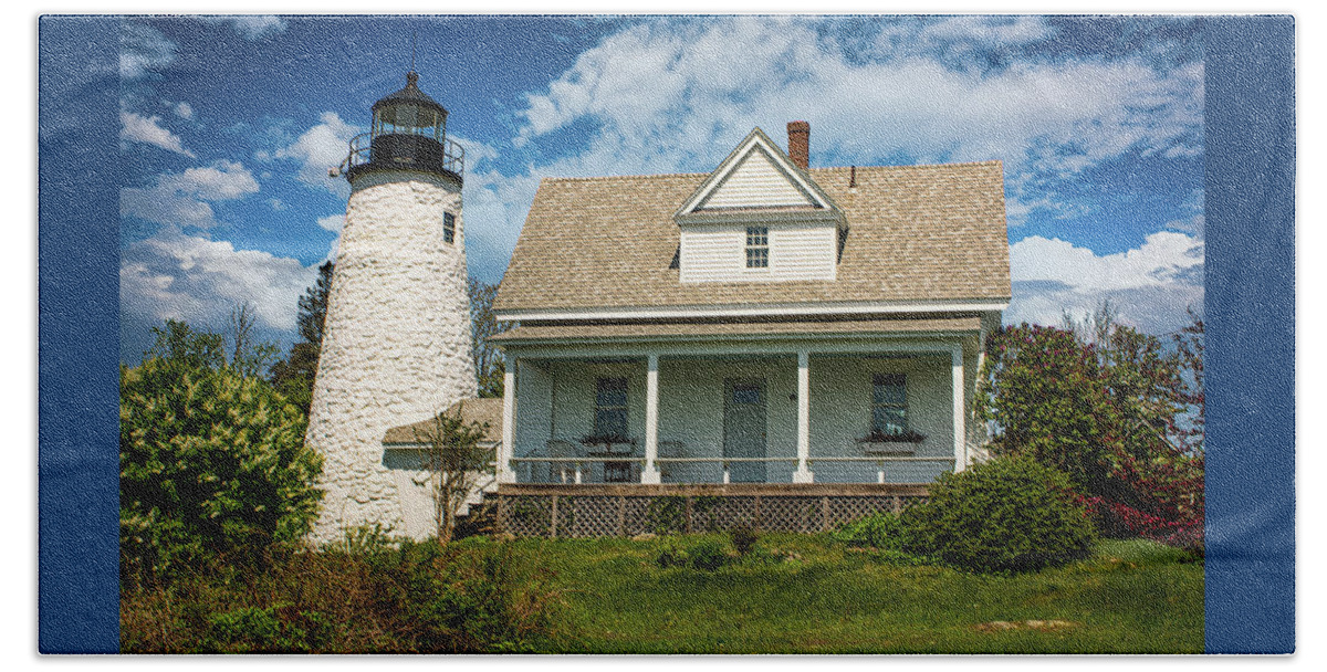 Lighthouse Beach Towel featuring the photograph Dyce Head Lighthouse by Ron Long Ltd Photography