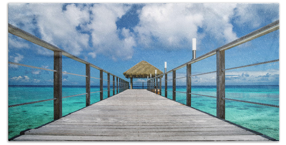 Rangiroa Beach Towel featuring the photograph Rangiroa - perspective by Olivier Parent