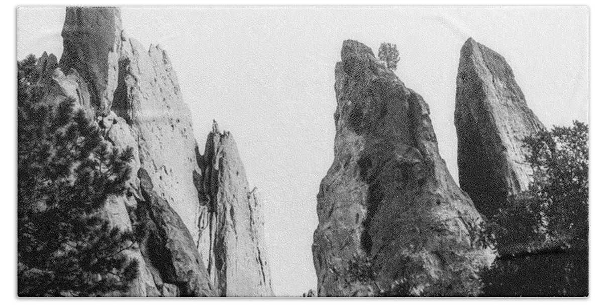Garden Of The Gods Rock Pinnacles Beach Towel featuring the photograph Garden of The Gods Rock Pinnacles by Dan Sproul