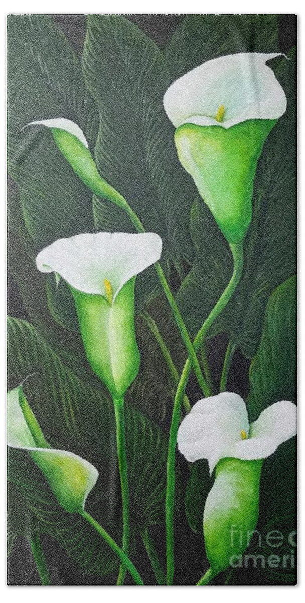 Calla Lilies Beach Towel featuring the painting Giant Calla Lily by Jimmy Chuck Smith