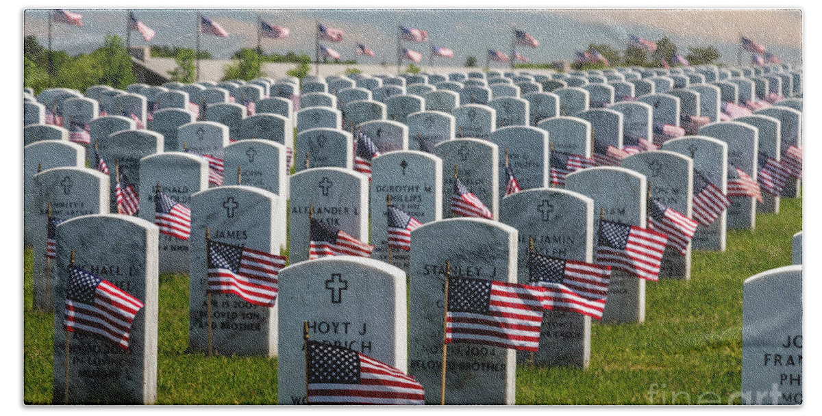 Memorial Day Beach Towel featuring the photograph Great Lakes National Cemetery by Jim West