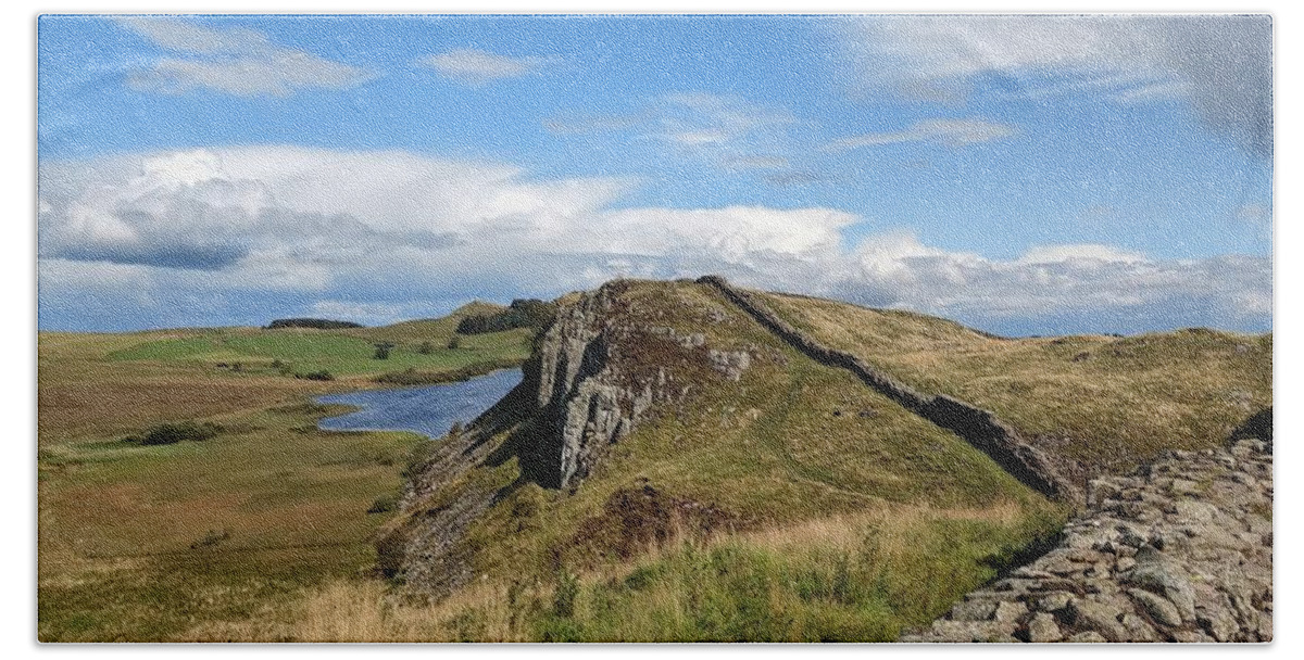Landscape Beach Towel featuring the photograph Hadrianswall by Pop