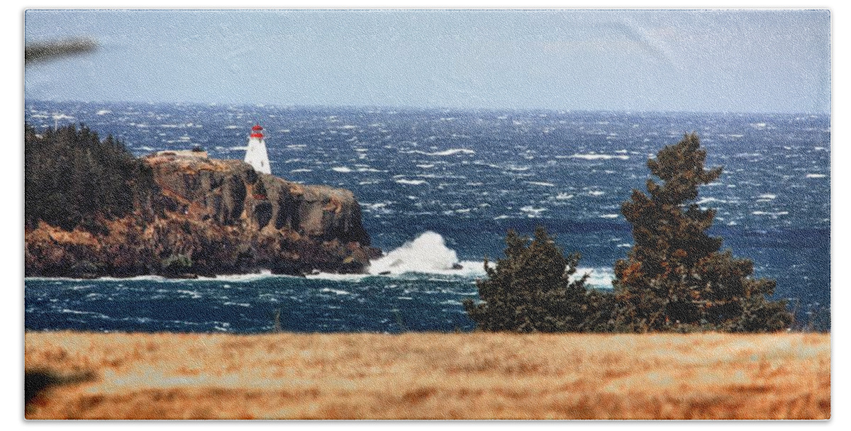 Boars Head Lighthouse The Bay Of Fundy Storm Gale Sea Ocean Waves Rocks Windy Waves Rough Petit Passage Ferry Beach Towel featuring the photograph Head Land by David Matthews