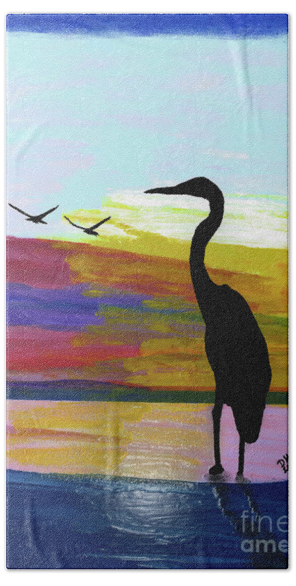 Sunset Beach Towel featuring the painting Heron On The Lake Sunset by D Hackett