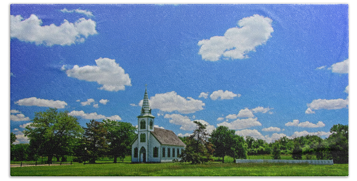 Stuhr Museum Beach Towel featuring the photograph Immanuel Lutheran Church by Jeff White