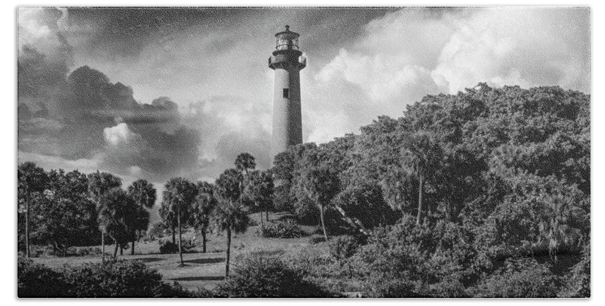 Lighthouses Beach Towel featuring the photograph Jupiter Lighthouse bw by Laura Fasulo