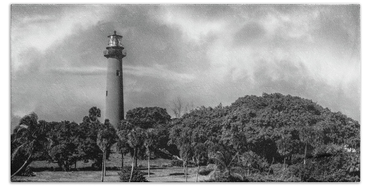 Lighthouses Beach Sheet featuring the photograph Jupiter Lighthouse Old Florida by Laura Fasulo