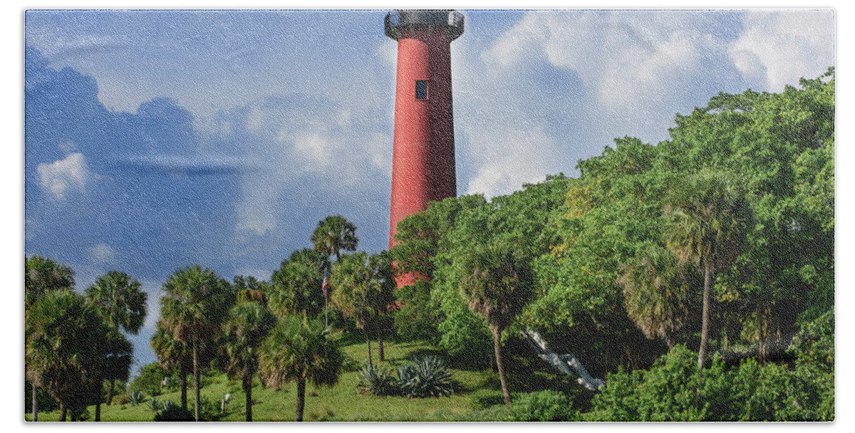 Lighthouses Beach Towel featuring the photograph Jupiter Lighthouse Square by Laura Fasulo