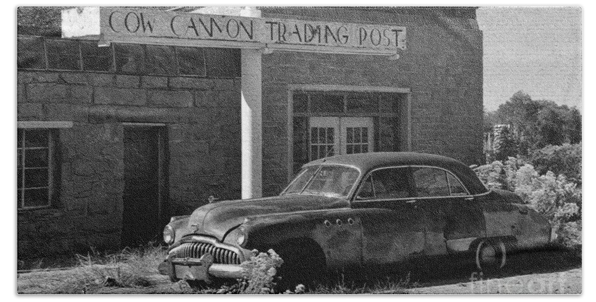 Cow Canyon Trading Post Utah Beach Towel featuring the photograph Last stop at the old trading post by David Lee Thompson